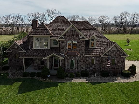 3rd image of 8342 Whispering Mist Ln