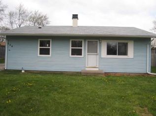 104 Grow Ln, Streamwood, IL 60107