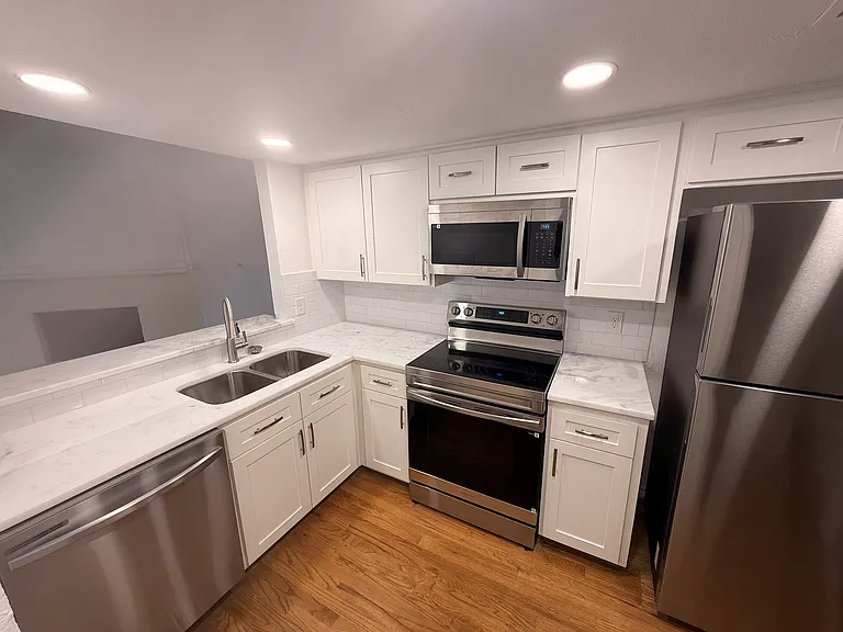 817 Pavillion St #104 — Photo 11