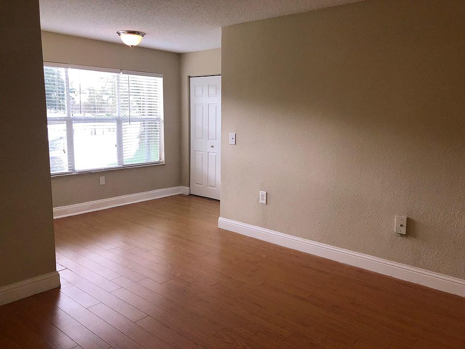 1st image of 12980 Vista Isles Dr APT 313