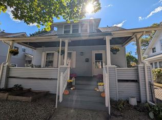 35 Carlton St, Springfield, MA 01108
