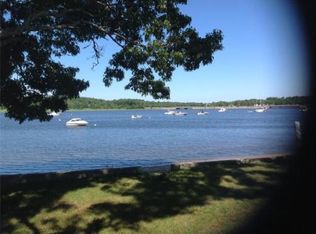 29 Washington Dr, Wareham, MA 02571