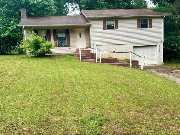 718 Hardy Way, Hiram, GA 30141
