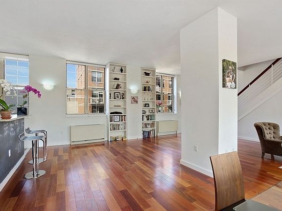5th image of 310 W 120th St #5L