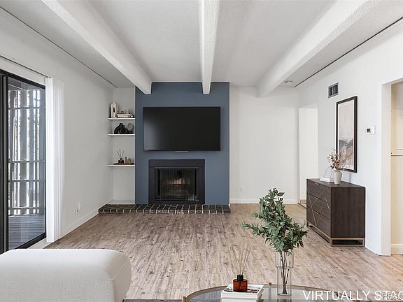 3rd image of 2525 S Dayton Way Bldg 1500 #1511