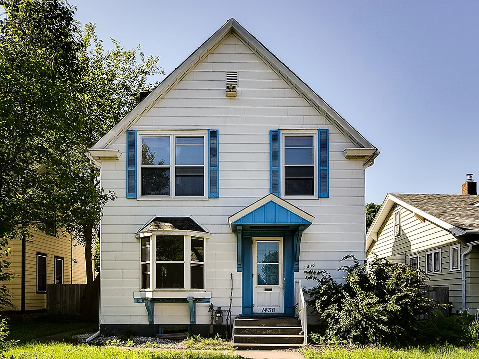 1430 Minnehaha Ave W