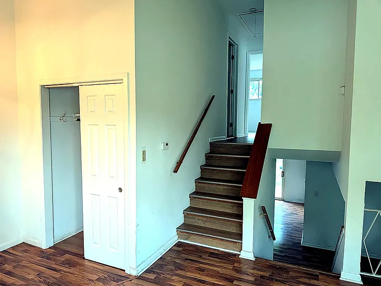386 Dover Ln #386 — Photo 17