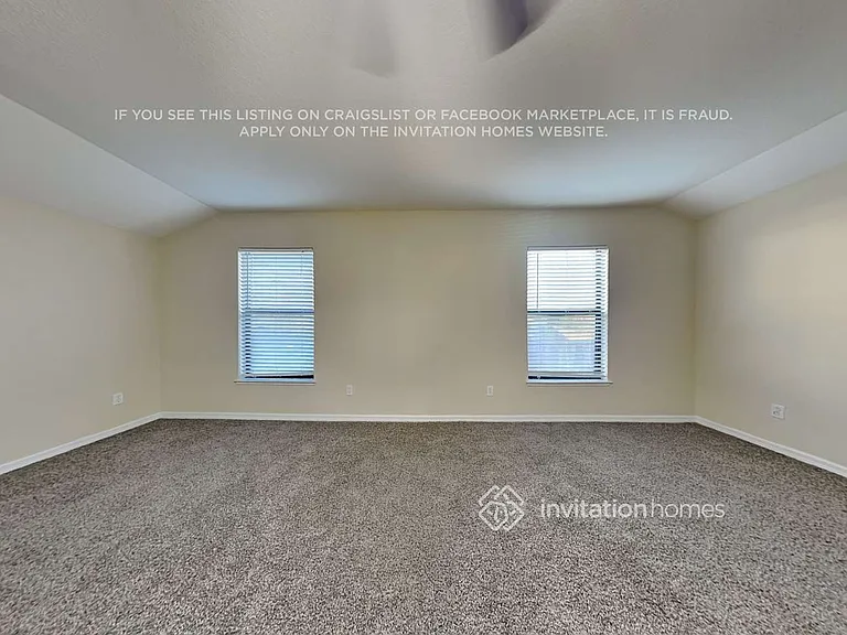 535 Arbor Pointe Ave — Photo 12