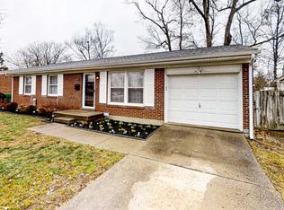 8013 Waterfern Way, Louisville, KY 40291