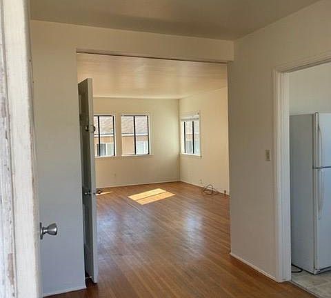5th image of 1065 Turquoise St