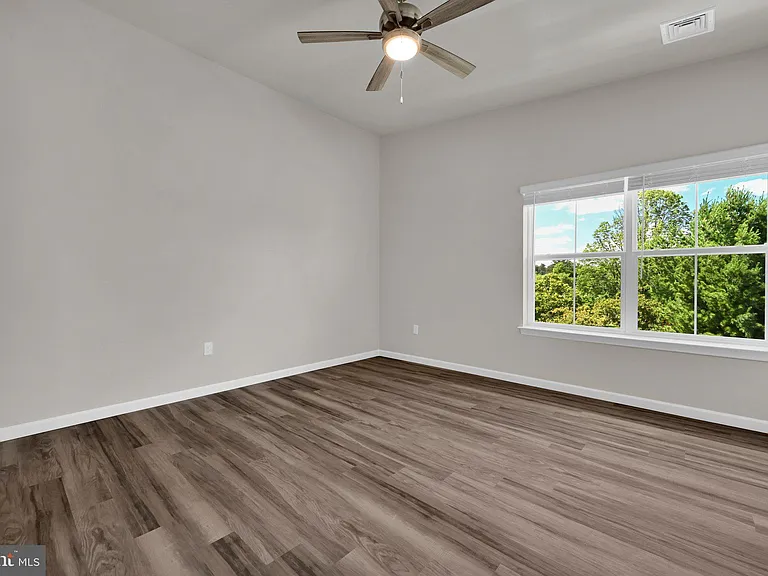 1000 Colby Ln #1101 — Photo 28