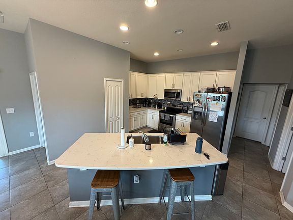 4th image of 12265 Crossfield Dr
