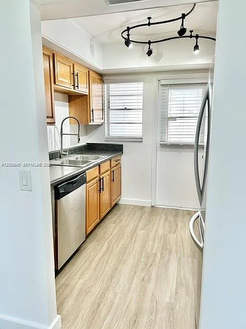 Arrowhead Condo 1 — Photo 2