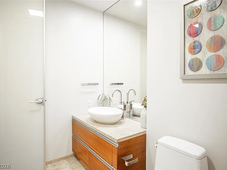 3722 Las Vegas Blvd S #1506 — Photo 36