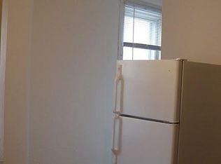 509 N Lake St #401, Madison, WI 53703