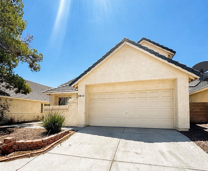 1st image of 2813 Albemarle Way