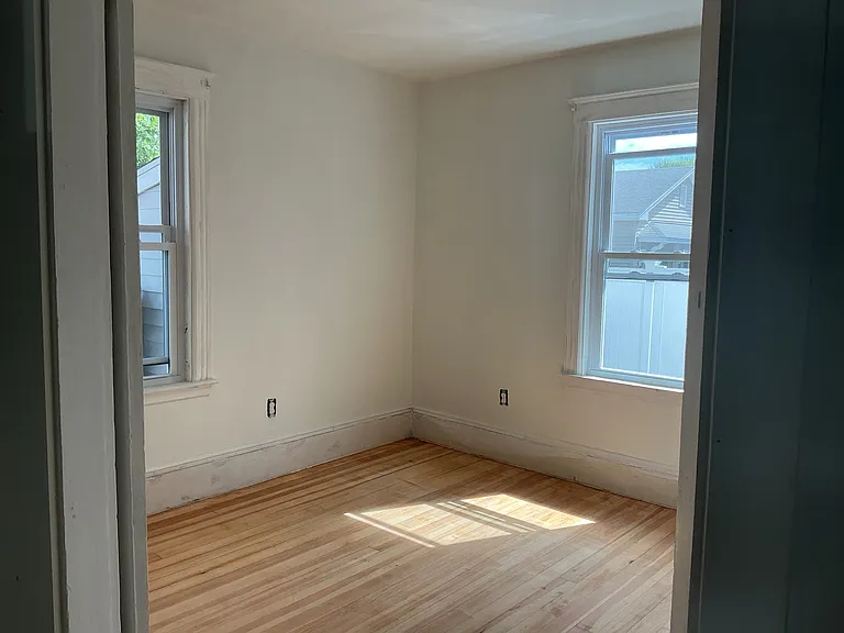 22 Gardner St #1 — Photo 3