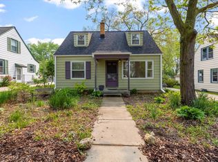 3430 N 97th Pl, Milwaukee, WI 53222