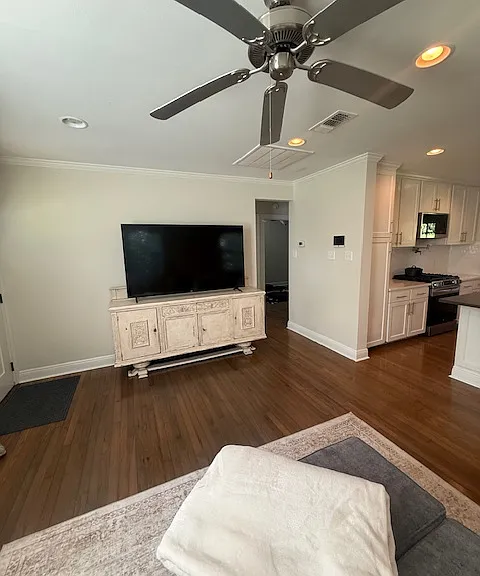 4751 Orchid St — Photo 14