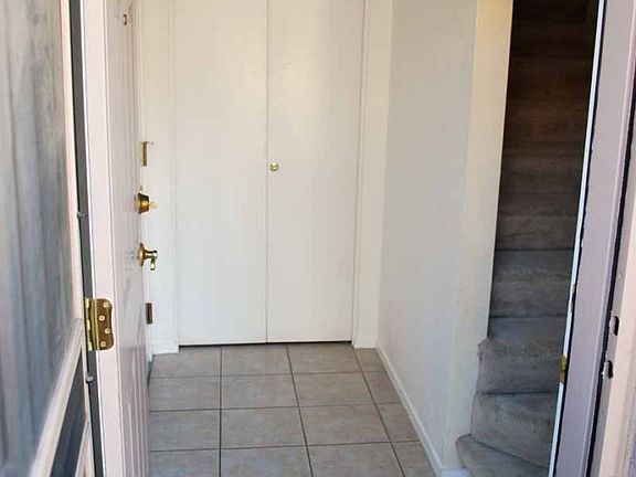 5th image of 1716 W Cortez Street #246