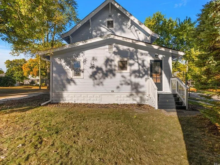 438 N Bailey St — Photo 44