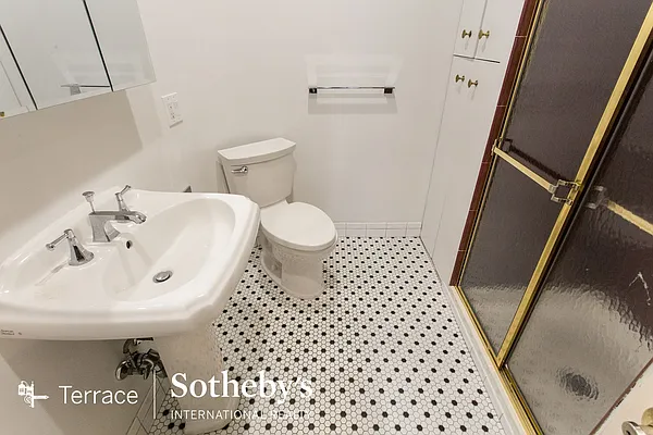 Rented by Terrace Sotheby's International Realty | media 8