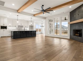 3505 SW Aurora Ln, Bentonville, AR 72713