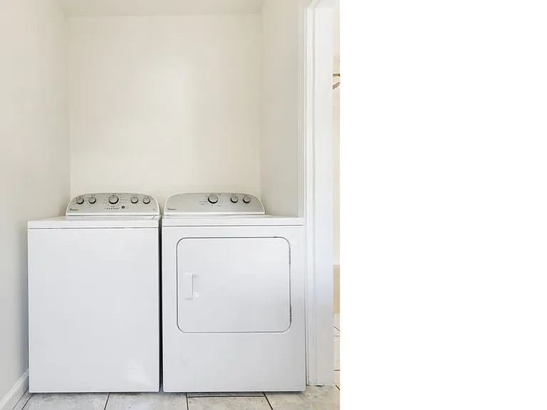 1720 1/2 N Avenue 45 — Photo 13