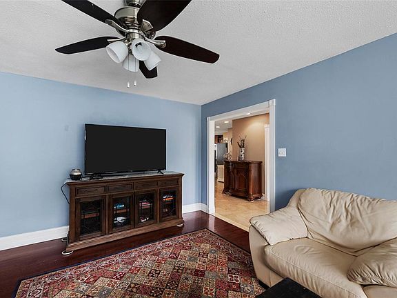 4th image of 11868 Archerton Dr