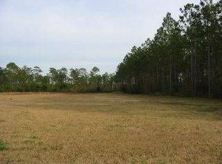 26302 Merchant Ln, Elberta, AL 36530