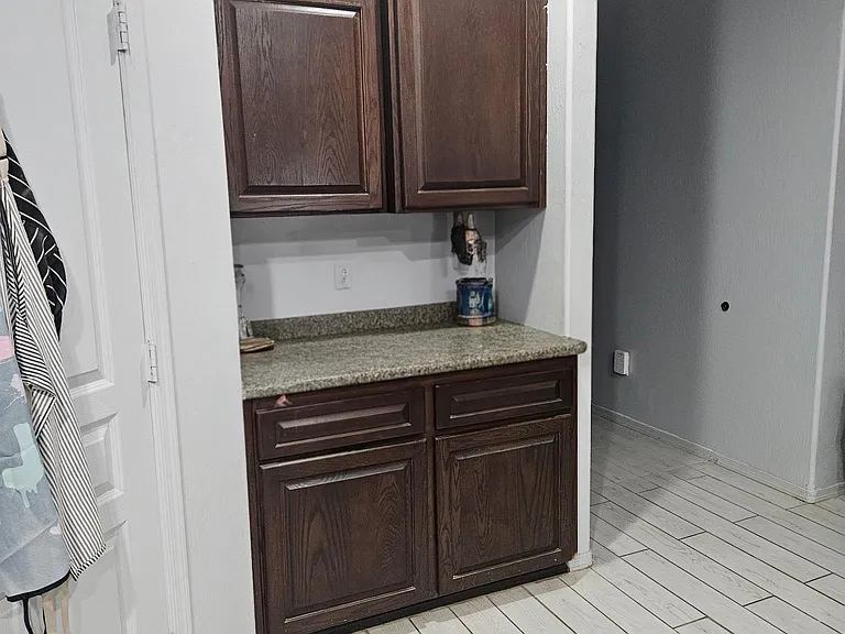 2488 S 44th Trl — Photo 10