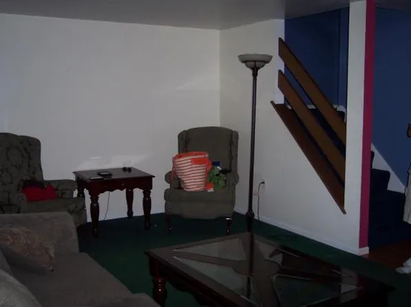 3 Webster Ct, Merrimack, NH 03054