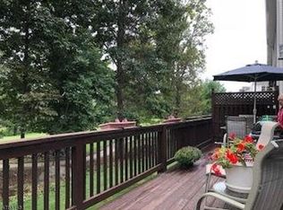 17 Aspen Ct, Hamburg, NJ 07419