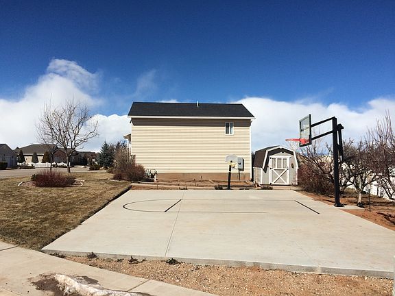 30x40 basketball court
