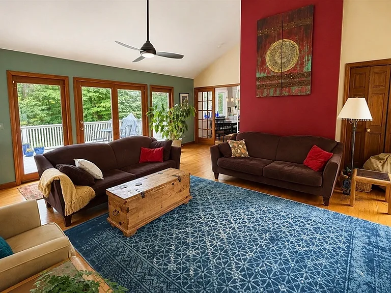 31 Woodside Cir — Photo 4