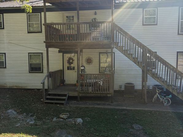 200 State Rd #D