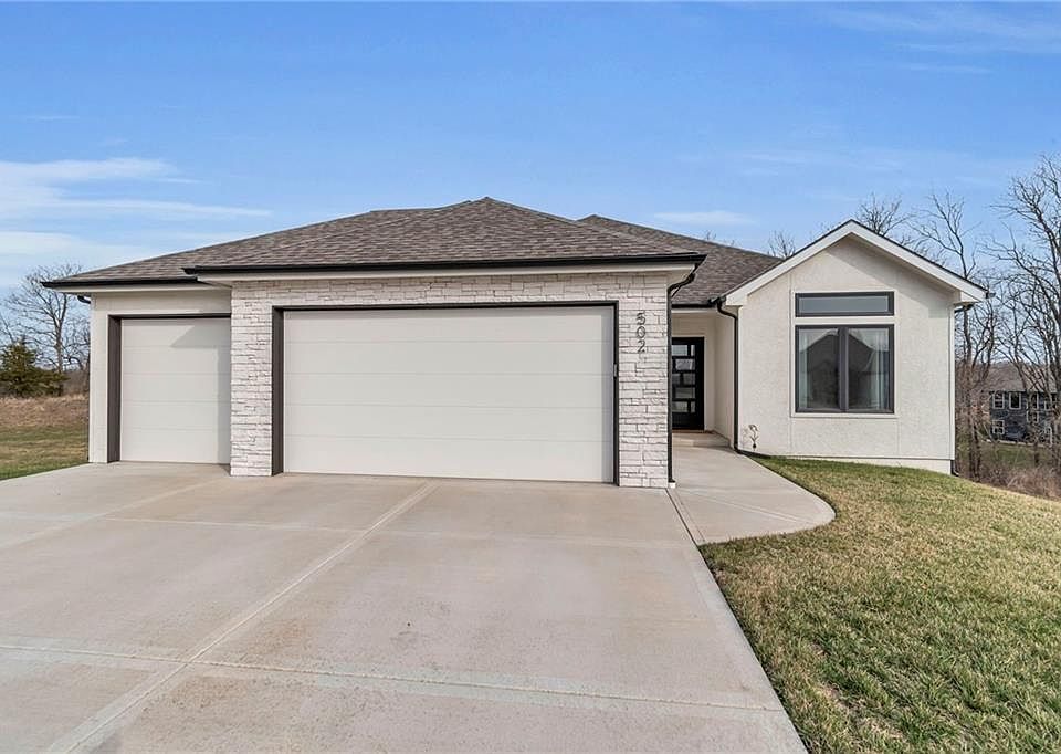 1st image of 502 Whitetail Ct