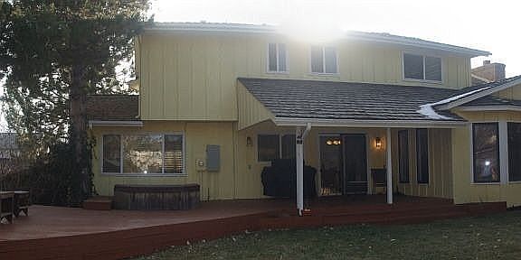 Panoramic of back of home