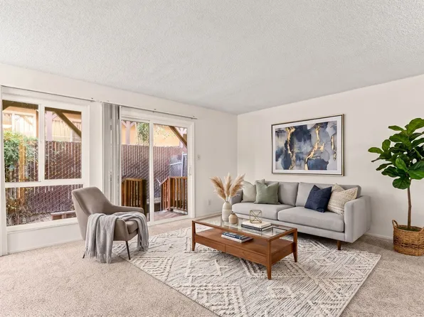 Utilities Included! Large 2-Bedroom in Hayward with On-Site Laundry & Parking, 22775 Vermont St, Hayward, CA 94541