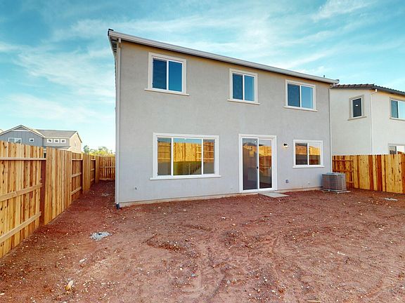 Starblossom 42 Exterior