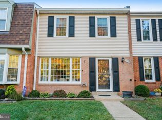 5806 Banning Pl, Burke, VA 22015