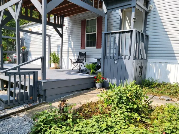 5464 Flint Ridge Rd NE, Crooksville, OH 43731