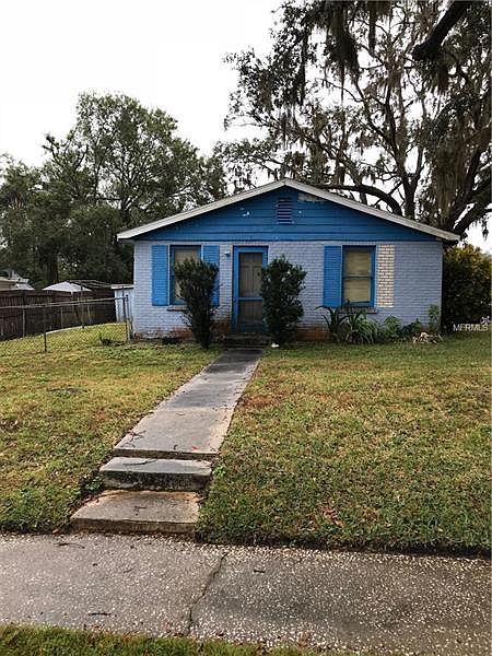 1st image of 176 11th Ave N