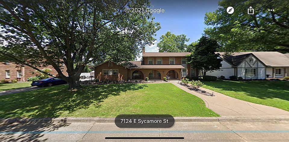 2nd image of 7124 E Sycamore St