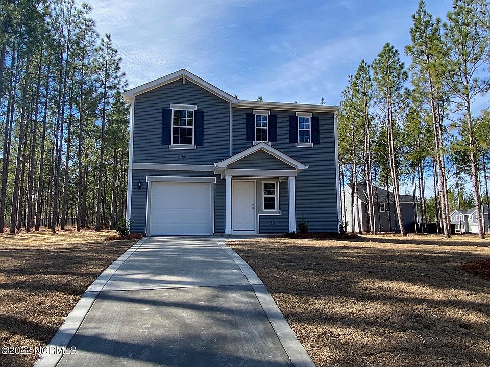 1st image of 110 Hedge Hunter Ct