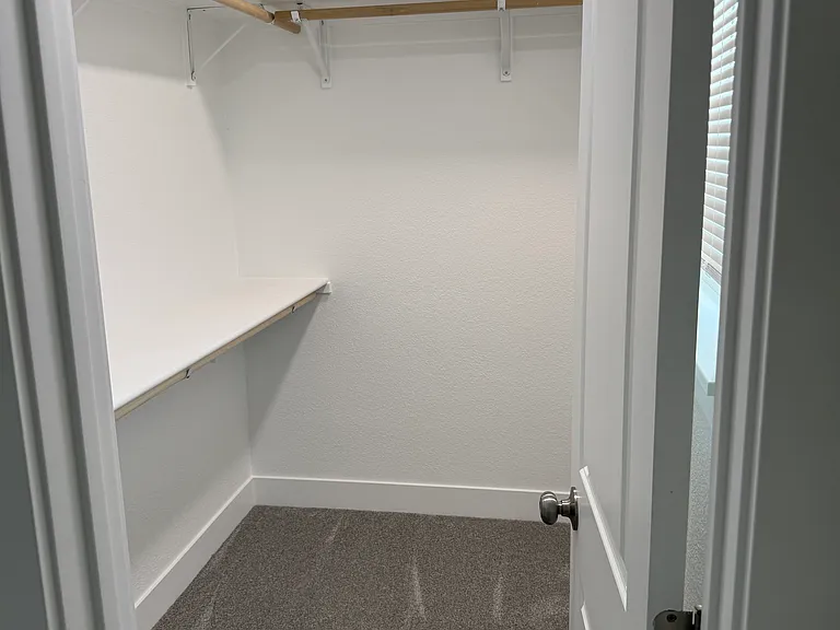4008 Cottonwood Dr — Photo 10