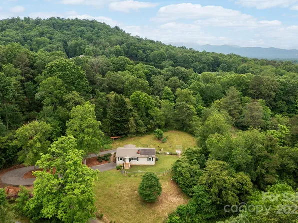205 Cowan Cove Rd, Asheville, NC 28806
