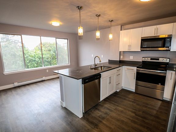 2nd image of 509 N Yakima Ave APT 105