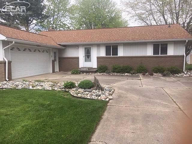 1st image of 1140 Arapaho Dr