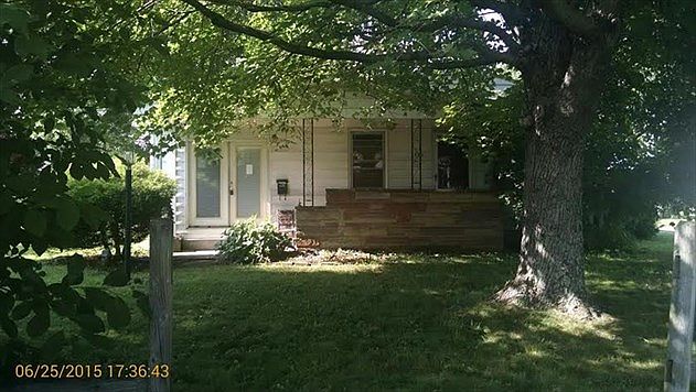 1st image of 1430 Poplar St